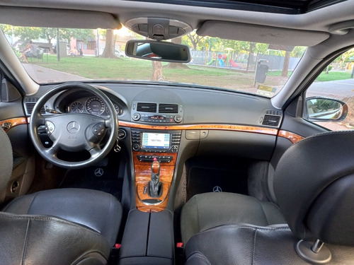 Imagen 14 de 15 de Mercedes-benz Clase E 2006 3.5 E350 Elegance At