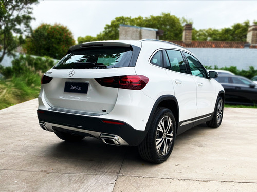 Mercedes-Benz Clase GLA 1.3 Gla200 Progressive 163Cv
