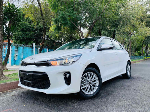Imagen 1 de 15 de Kia Rio 2018 1.6 Ex Hchback At