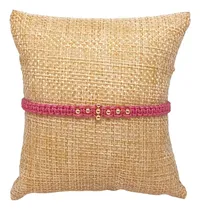 Comprar Pulsera Mujer, Hilo Fucsia, Cruz, Crucifijo - Joyas Lucyana