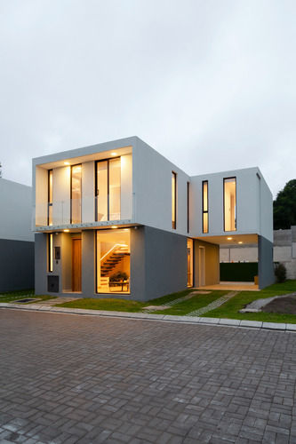 ¡casa Moderna En Tumbaco Desde $187.000! Lista Para Vivir