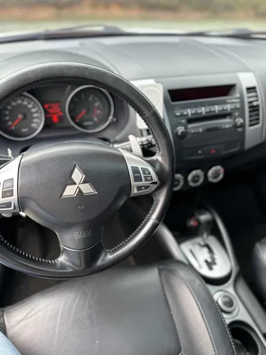 Mitsubishi Outlander 3.0 gasolina