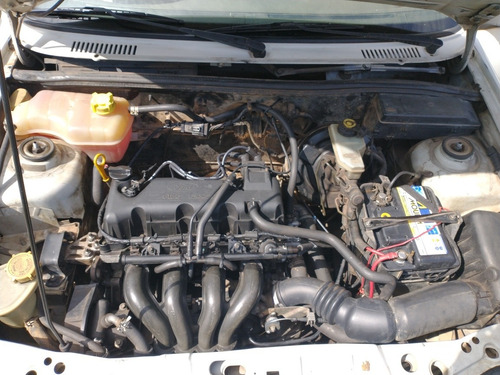 Imagem 6 de 7 de Ford Courier 2004 1.6 L 2p