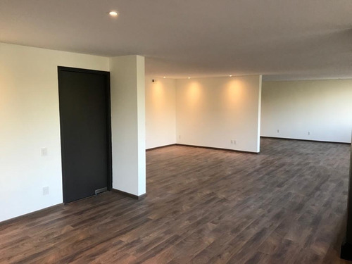 Imagen 4 de 30 de Lomas Altas Departamento Remodelado En Venta/renta