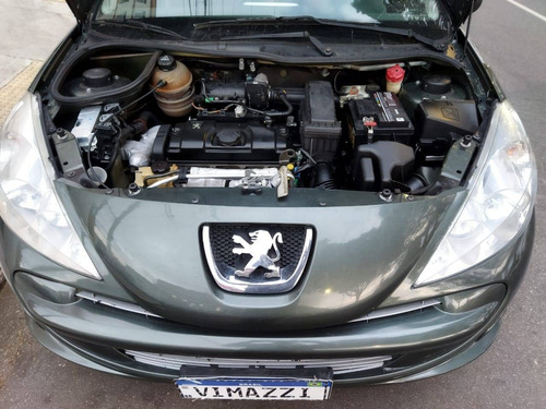 Imagem 12 de 13 de Peugeot 207 1.4 Xr 8v Flex 4p Manual