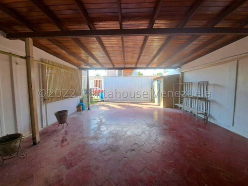 Imagen 6 de 30 de Casas Venta Barici Cercano A Centros Comerciales Y Principales Vias De Acceso De La Ciudad Barquisimeto Lara