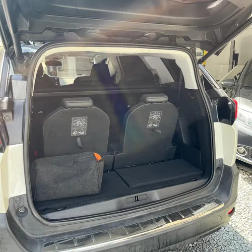 Peugeot 5008 ALLURE TP 1.6CC T 2021