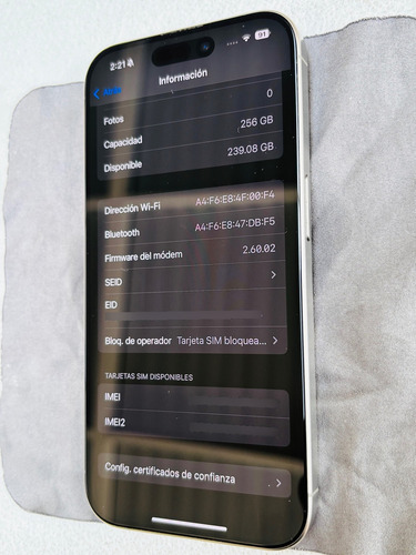 Apple Iphone 15 Pro (256gb)titanio Natural / At&t /bat90% Titanio Natural (Usado)