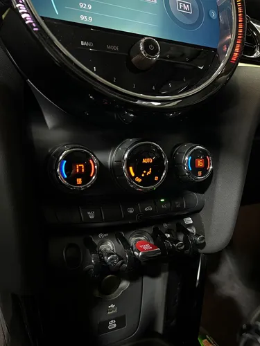 Mini Cooper 1.5 Classic At
