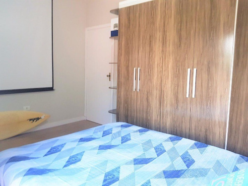 Casa De Condomínio À Venda Na Rua Valentim Milanes, Parque Nova Jandira, Jandira - Sp - Liv-5546