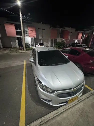 Chevrolet Onix 1.0t Automática