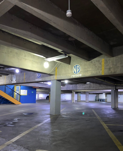 Imagen 12 de 14 de Oficina En Venta Av. Bolivar