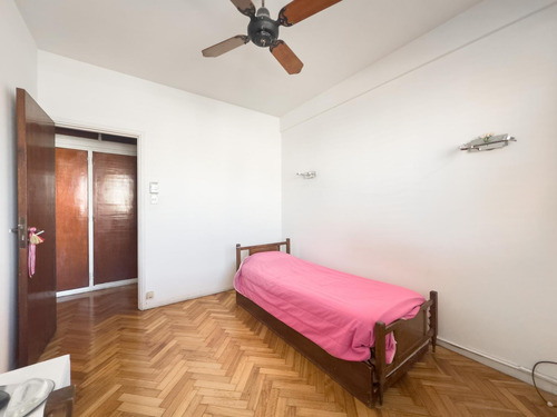 Venta - Departamento - 3 Ambientes - Flores