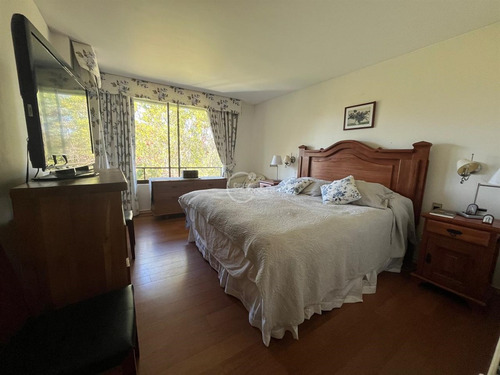 Depto 4 Dorm. Las Brisas, Vista Cancha, 2 Estac Y Bodega