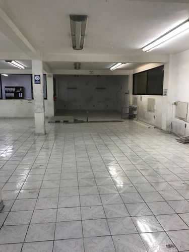 Local U Oficinas Para Negocio Cerca Del Estadio Azteca