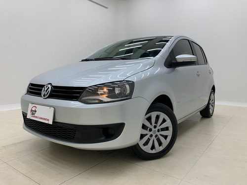 Volkswagen Fox Fox 1.0 Mi Total Flex 8v 5p 2013/2013