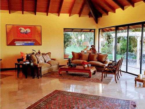 Se Vende Casa 620m2 5h/6b/7p Sartenejas