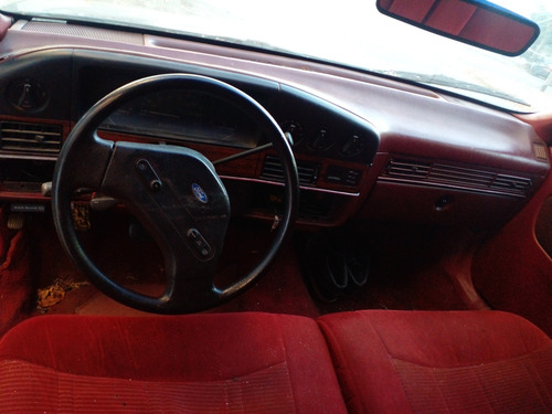 Ford Taurus