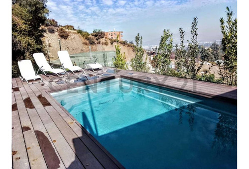 Casa Mediterránea El Huinganal Quincho Piscina