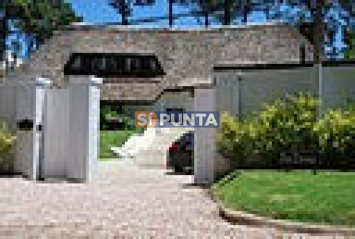 Imagen 5 de 30 de Casa En Lugano, 5 Dormitorios