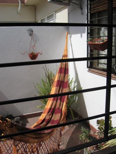 Departamento (ph) 3 Amb. Merlo. Impecable. Sin Expensas
