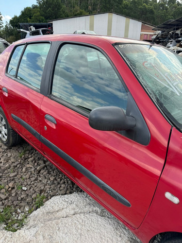 Renault Clio Sedan 1.0 16v 70cvs Gasolina 2004/2005-peças