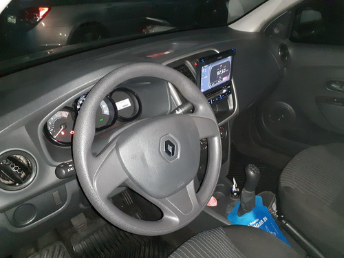 Renault Logan Authentique 1.0 16v (flex) 2017