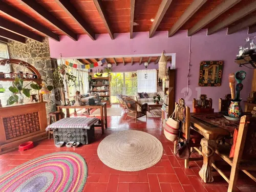 Casa En Venta En Tepoztlan, Morelos