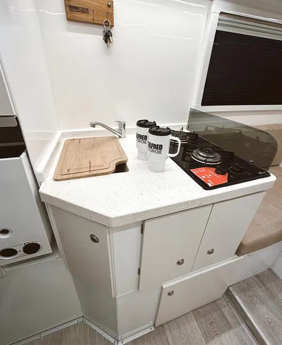 Camper Ag 240 Para Doble Cabina Mediana