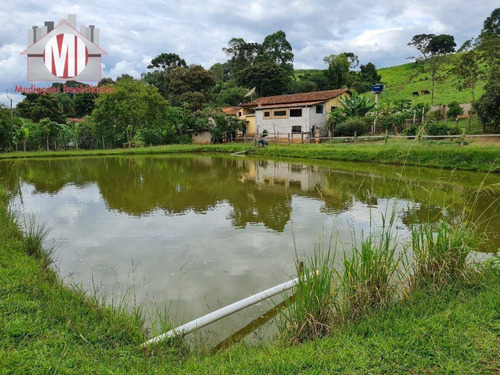 Imagem 1 de 21 de Ótima Chácara Com 03 Dormitórios, Lago, Nascente, Pomar, Bem Localizada, À Venda, 4000 M² Por R$ 540.000 - Rural - Socorro/sp - Ch0869