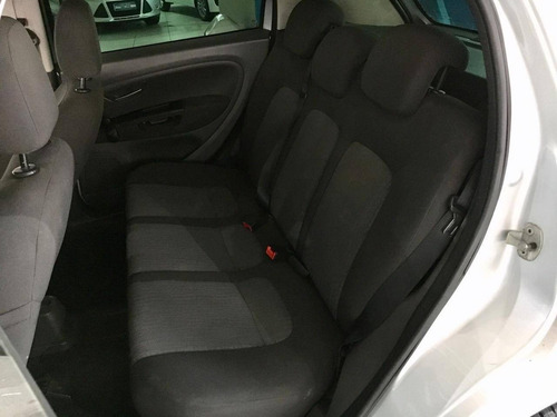 Fiat Punto 1.6 Essence 16v Flex 4p Manual
