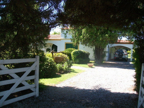 Imagen 1 de 14 de Hermosa Casa Quinta En Venta En Gualeguay