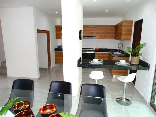Imagen 6 de 24 de Venta Casa Windsor 3 Recámaras En Av Huayacàn, Long Island, Kings Townhouses Cancùn