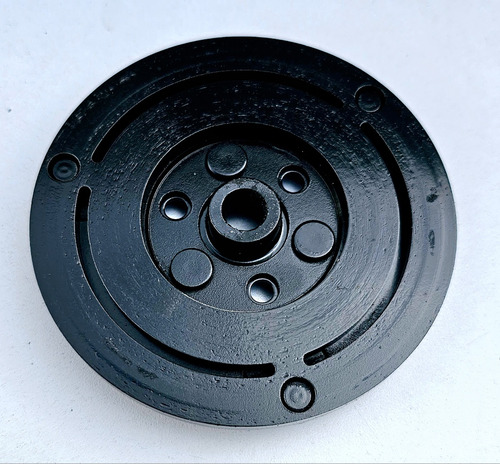 Polea + Tapa Embrague Compresor Chevrolet Tracker Us (Usado)