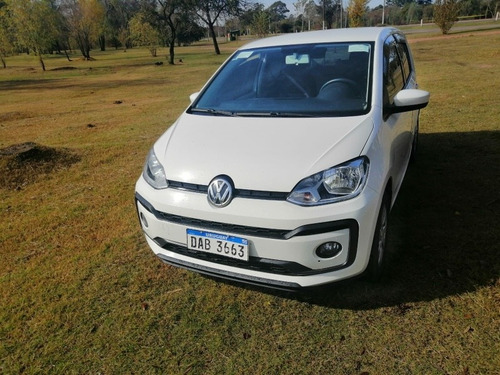 Volkswagen Up! 2018 1.0 Move Up! 75cv