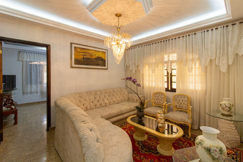 Casa Térrea Com 3 Dormitórios À Venda, 223 M², Vila Galvão, Guarulhos - Sp