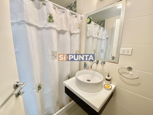 Imagen 14 de 30 de Apartamento En Alquiler Anual