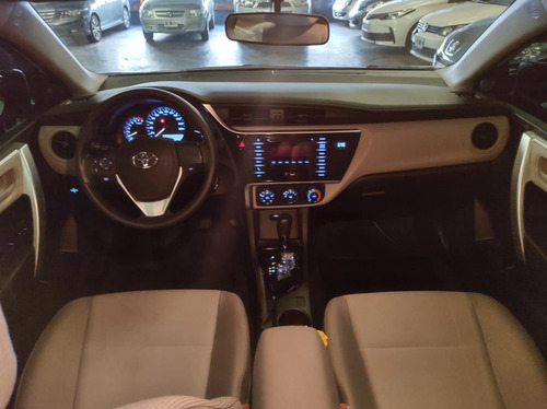 Toyota Corolla Xli Cvt 1.8 / Nafta / 2017