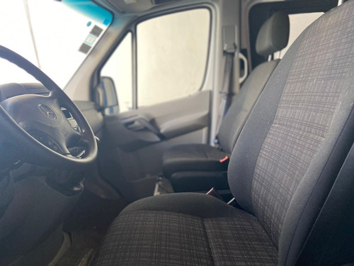 Imagen 5 de 15 de Mercedes Benz Sprinter 415 Cdi Mixto 4+1
