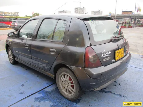 Renault Clio Dynamique 1600cc Mt Aa