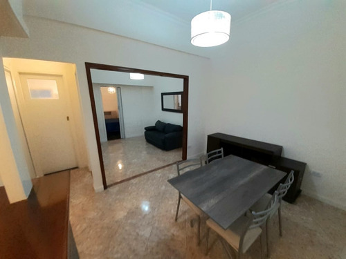 Imagen 6 de 9 de Departamento De 2 Ambientes Todo A Nuevo, Con Patio, En Inmejorable Ubicación, 48 M2