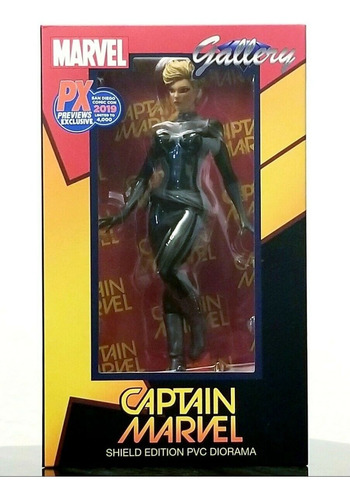 Estatua Capitana Marvel Shield Edition Gallery