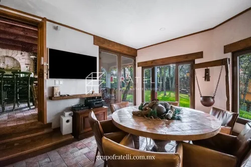 Venta Casa En Hacienda De Valle Escondido