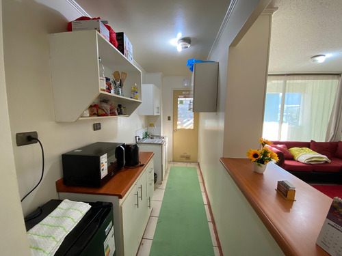 Departamento 2d 1b En Tranquila Zona Con Gran Conectividad