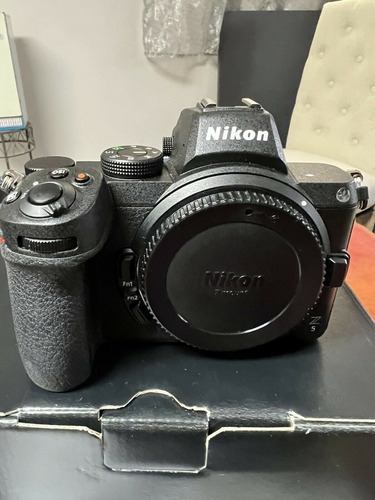 Imagen 2 de 2 de Nikon Z 5 24.3mp Mirrorless Camera