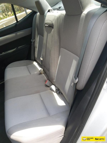 Toyota Corolla Le- Automático