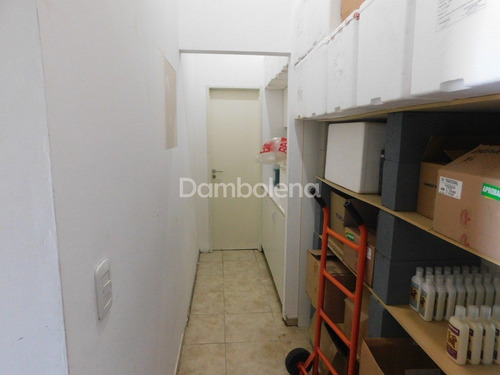 Imagen 22 de 30 de Oficina En Venta Sobre Colectora Acceso Oeste - Moreno