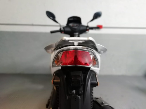 Imagen 3 de 13 de Kymco Agility