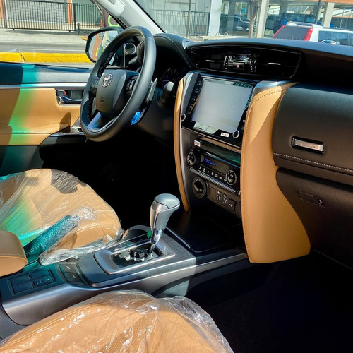 Toyota Fortuner Vx.r 4x4 2025