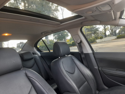Peugeot 408 2.0 Feline 143cv